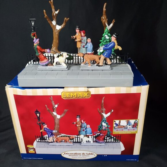 Lemax Paris Marcher Animated Christmas Village Scene Dog Walkers Display Only - Picture 14 of 16